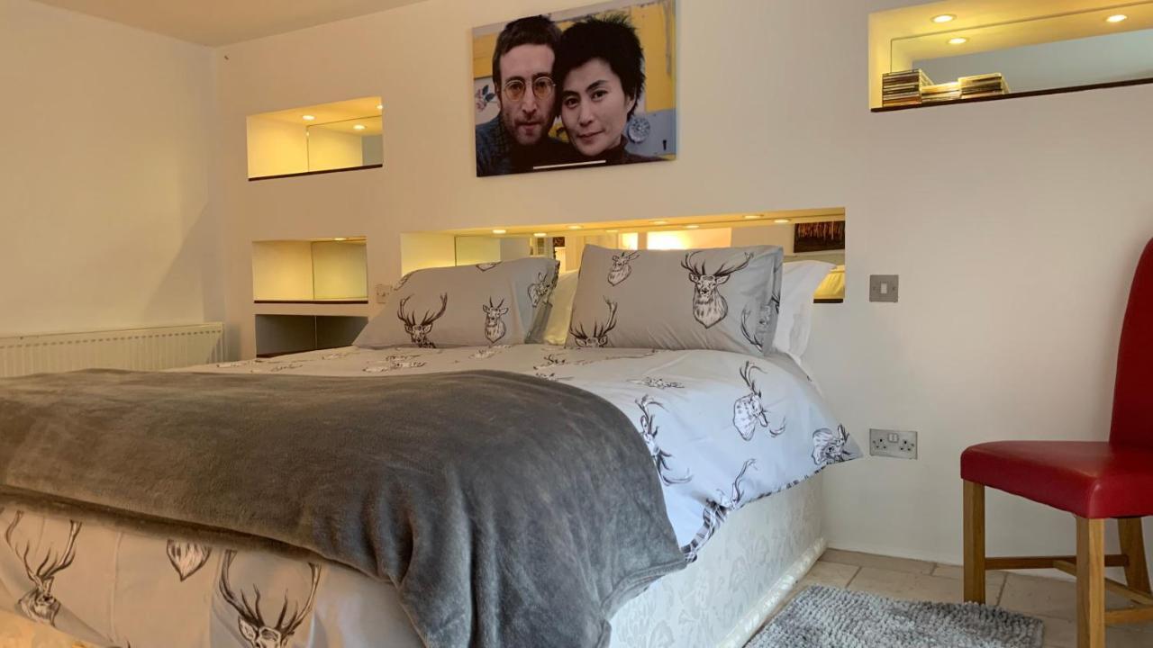 Spacious With Spectacular Views And Private Garden Villa บักซ์ตัน ภายนอก รูปภาพ